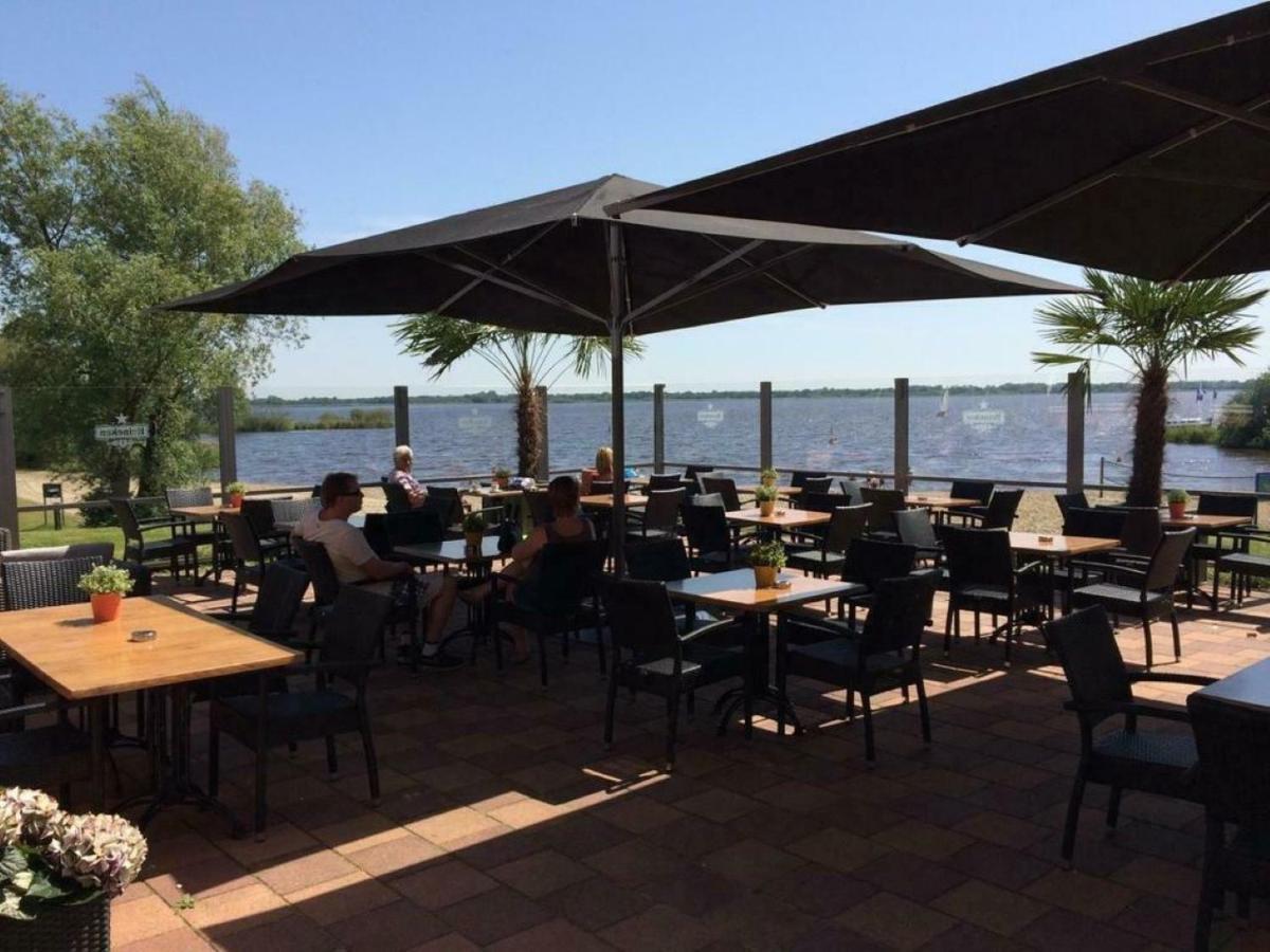 Kajuit423 6Pers 5Sterren Vakantiepark Bergumermeer Aan Het Water In Friesland Met Zwembad Βίλα Suameer Εξωτερικό φωτογραφία