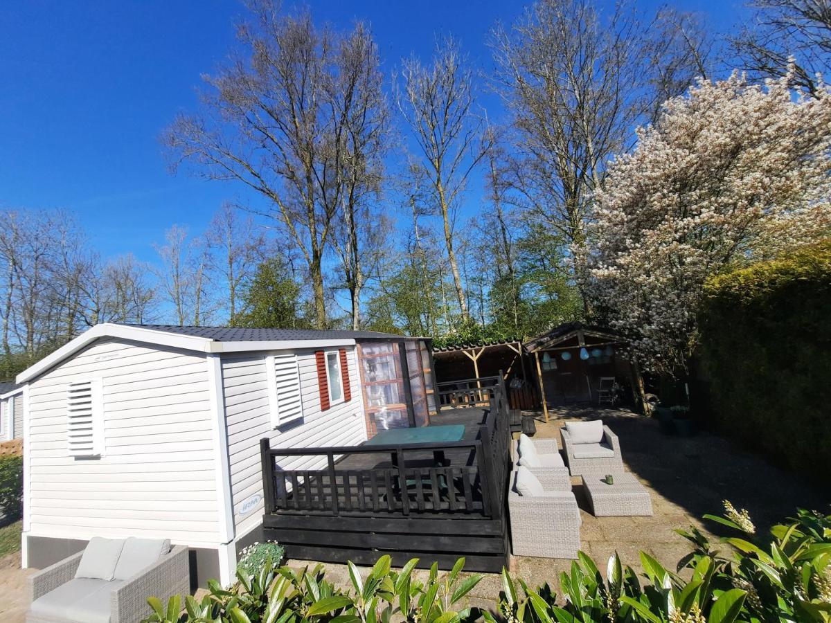 Kajuit423 6Pers 5Sterren Vakantiepark Bergumermeer Aan Het Water In Friesland Met Zwembad Βίλα Suameer Εξωτερικό φωτογραφία