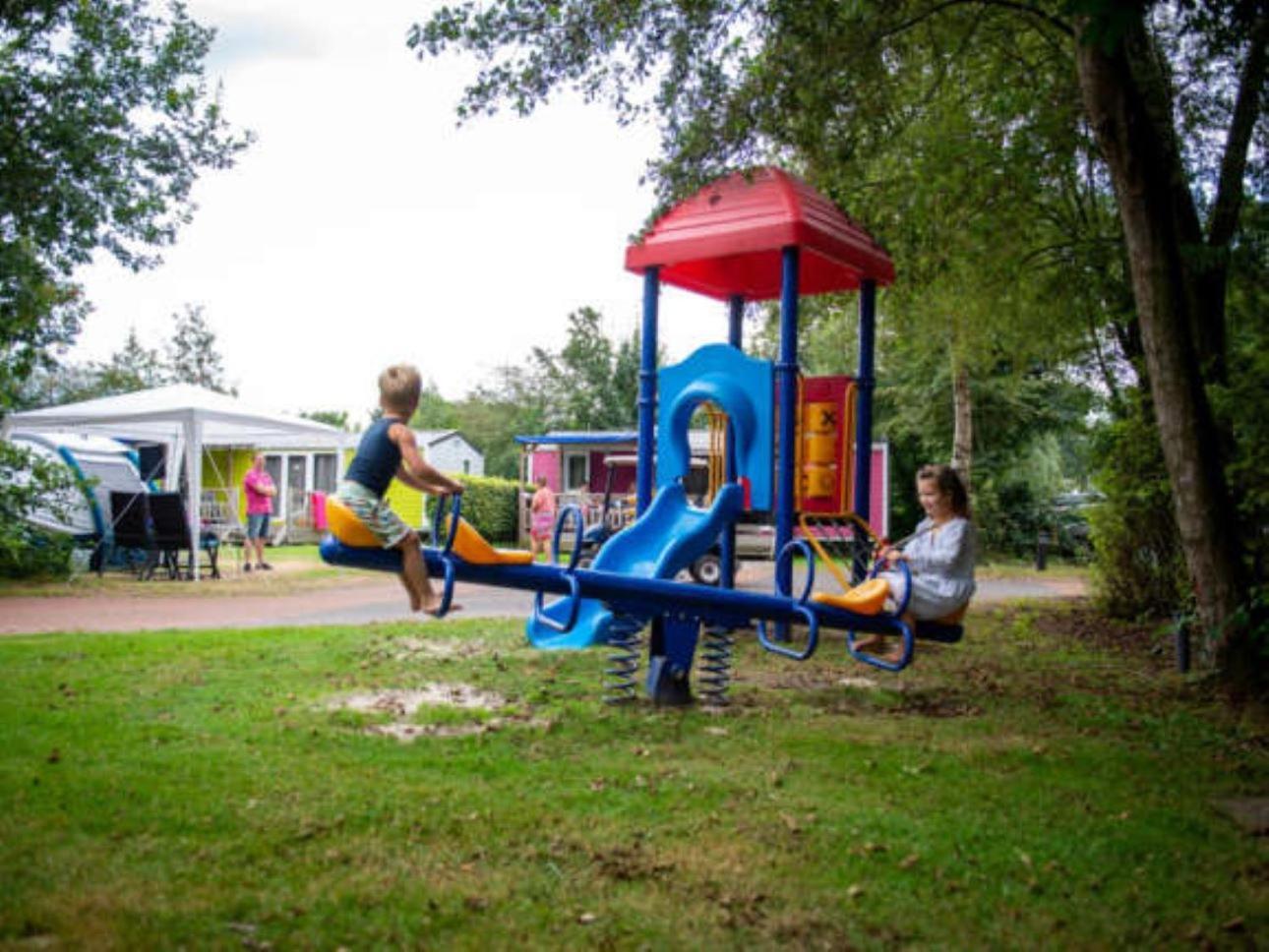 Kajuit423 6Pers 5Sterren Vakantiepark Bergumermeer Aan Het Water In Friesland Met Zwembad Βίλα Suameer Εξωτερικό φωτογραφία